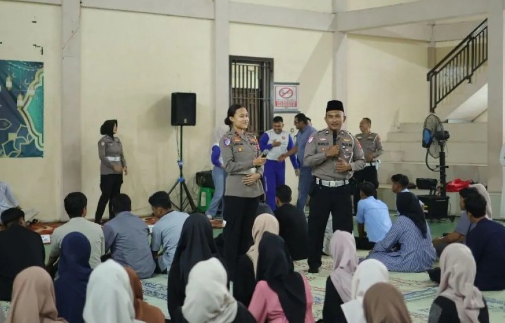 Polantas Menyapa, Satlantas Polresta Banjarmasin Edukasi Keselamatan Berkendara ke Komunitas Forbasi