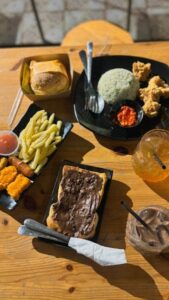 10 Cafe Terbaik di Kota Tomohon